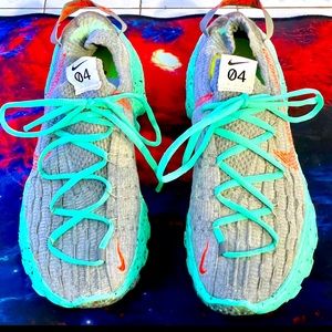 Men’s Nike Space Hippie 04 Running shoes. Worn twice.